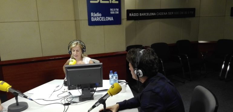 Dani Martín, junto a Gemma Nierga, en 'Hoy por hoy'. Dani Martín, junto a Gemma Nierga, en 'Hoy por hoy'.