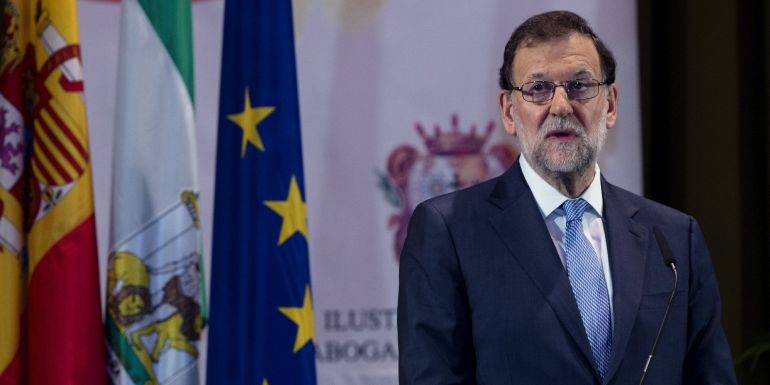 El presidente en funciones del gobierno, Mariano Rajoy, durante su intervención en el XII Congreso Jurídico de la Abogacía ICA-Málaga El presidente en funciones del gobierno, Mariano Rajoy, durante su intervención en el XII Congreso Jurídico de la Abogacía ICA-Málaga