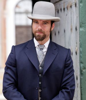 Imagen de Carles Francino en el papel de 'Víctor Ros'. Imagen de Carles Francino en el papel de 'Víctor Ros'.