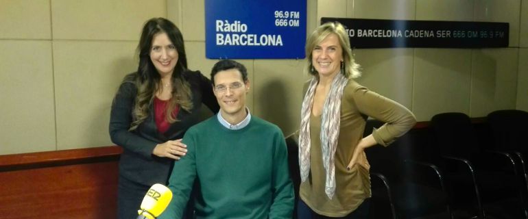 Dolores Redondo y Marcos Chicot junto a Gemma Nierga en 'Hoy por hoy'. Dolores Redondo y Marcos Chicot junto a Gemma Nierga en 'Hoy por hoy'.