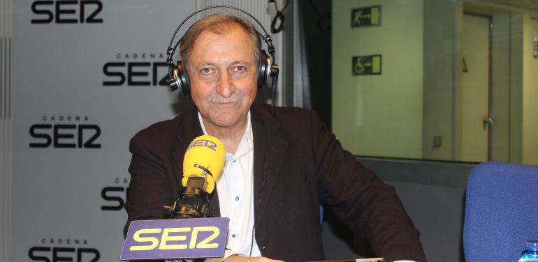 El periodista Paco Lobatón en 'La hora negra' de 'Hoy por hoy'. El periodista Paco Lobatón en 'La hora negra' de 'Hoy por hoy'.