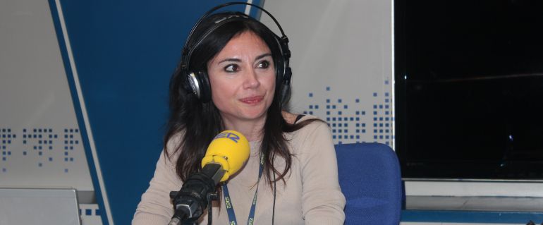 La modelo, actriz y economista, Marta Filch nos habla de sus videos que están triunfando en 'El Huffinton Post'. La modelo, actriz y economista, Marta Filch nos habla de sus videos que están triunfando en 'El Huffinton Post'.