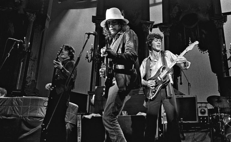 Bob Dylan junto a Danko y Robertson durante una canción del concierto Bob Dylan junto a Danko y Robertson durante una canción del concierto