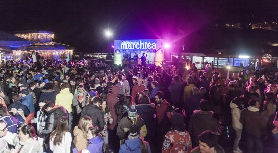 Ambiente después del esquí en el 'Marchica' de Formigal. Ambiente después del esquí en el 'Marchica' de Formigal.