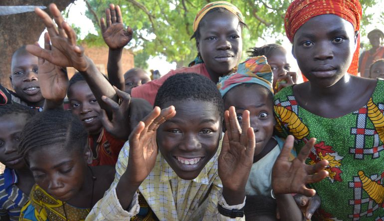 "África no te deja indiferente" "África no te deja indiferente"
