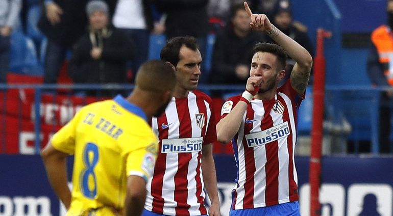 Diego Godín, tras la celebración del gol de Saúl Diego Godín, tras la celebración del gol de Saúl