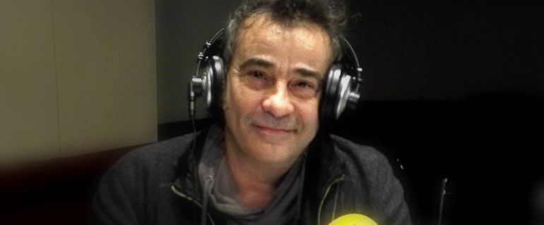 Eduard Fernández, en los estudios de Ràdio Barcelona. Eduard Fernández, en los estudios de Ràdio Barcelona.