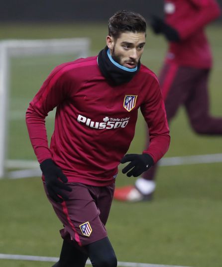 Yannick Carrasco. Yannick Carrasco.