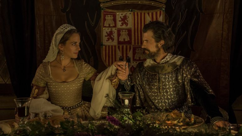 Silvia Alonso y Rodolfo Sancho, como Fernando El Católico y Germana de Foix en la película 'La corona partida' Silvia Alonso y Rodolfo Sancho, como Fernando El Católico y Germana de Foix en la película 'La corona partida'