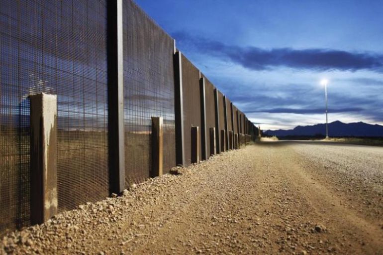 "Han muerto diez mil personas. Nunca he visto con tanto miedo a los migrantes" "Han muerto diez mil personas. Nunca he visto con tanto miedo a los migrantes"