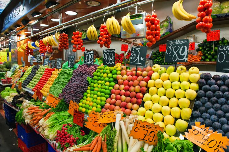 "El consumidor paga 4€ por un producto; a nosotros nos pagan 30 céntimos" "El consumidor paga 4€ por un producto; a nosotros nos pagan 30 céntimos"