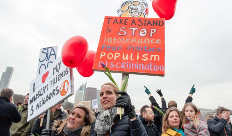 Manifestación en contra del veto migratorio de Donald Trump, el pasado 1 de febrero en La Haya. Manifestación en contra del veto migratorio de Donald Trump, el pasado 1 de febrero en La Haya.