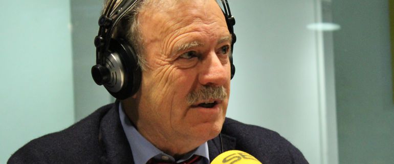 Manuel Campo Vidal, en uno de los estudios de la Gran Vía madrileña. Manuel Campo Vidal, en uno de los estudios de la Gran Vía madrileña.