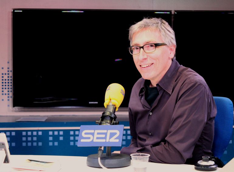 David Trueba, durante la entrevista de presentación de 'Tierra de campos' en Cadena SER David Trueba, durante la entrevista de presentación de 'Tierra de campos' en Cadena SER
