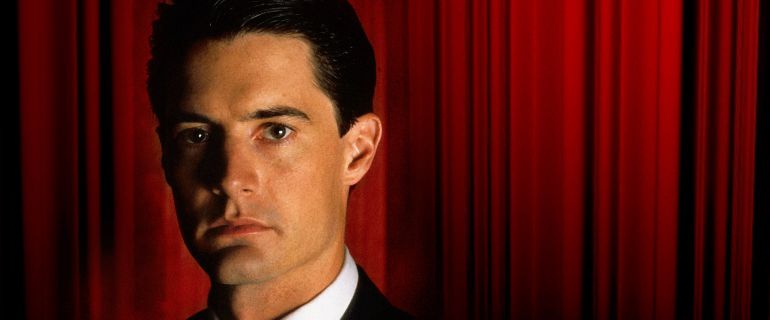 El actor Kyle McLachlan interpreta al detective Dale Cooper en 'Twin Peaks'. El actor Kyle McLachlan interpreta al detective Dale Cooper en 'Twin Peaks'.