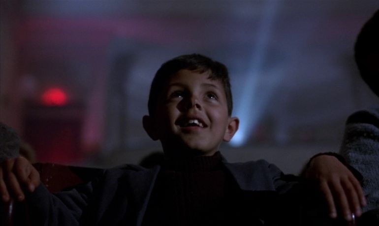 Totó, en una escena de la película 'Cinema Paradiso' Totó, en una escena de la película 'Cinema Paradiso'