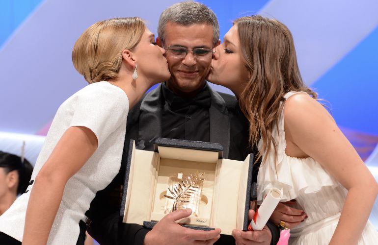 El director de 'La vida de Adèle', Abdellatif Kechiche, y las actrices Lea Seydoux y Adele Exarchopoulos. El director de 'La vida de Adèle', Abdellatif Kechiche, y las actrices Lea Seydoux y Adele Exarchopoulos.