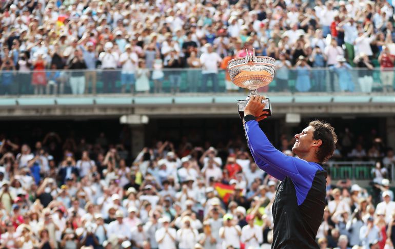 Rafa Nadal celebra su victoria en París Rafa Nadal celebra su victoria en París