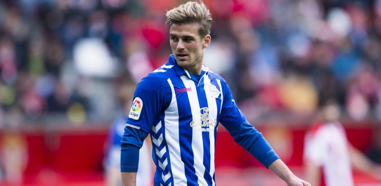 Christian Santos, durante un partido con el Alavés Christian Santos, durante un partido con el Alavés