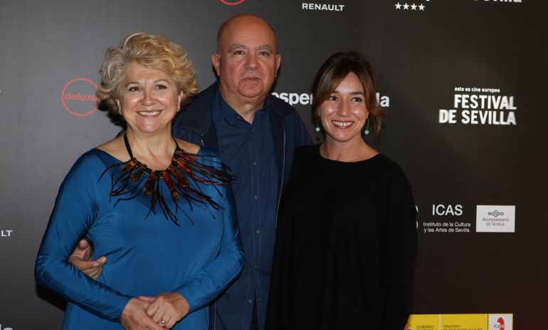 Esther Carcia, Agustin Almodovar y Lola Dueñas, en el Festival de Cine de Sevilla. Esther Carcia, Agustin Almodovar y Lola Dueñas, en el Festival de Cine de Sevilla.