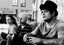 'Los nadie': La pintura urbana y el punk como escape de la violencia
