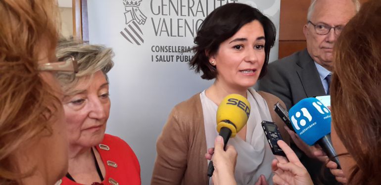 Carmen Montón: "Empieza el fin del modelo Alzira" Carmen Montón: "Empieza el fin del modelo Alzira"