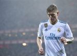 BILBAO, SPAIN - DECEMBER 02: Toni Kroos of Real Madrid CF looks on during the La Liga match between Athletic Club and Real Madrid at Estadio de San Mames on December 2, 2017 in Bilbao, Spain. (Photo by Juan Manuel Serrano Arce/Getty Images)
