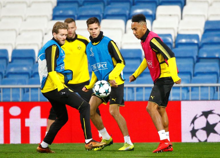 Aubameyang, durante el entrenamiento en el estadio Santiago Bernabéu Aubameyang, durante el entrenamiento en el estadio Santiago Bernabéu