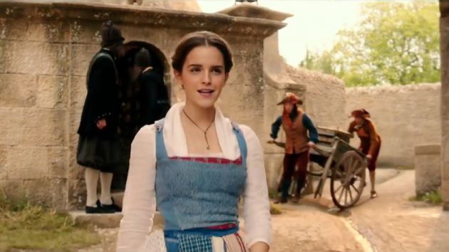 Emma Watson en el papel de Bella. Emma Watson en el papel de Bella.