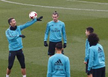 Los jugadores a Zidane: No juegan los que mejor entrenan