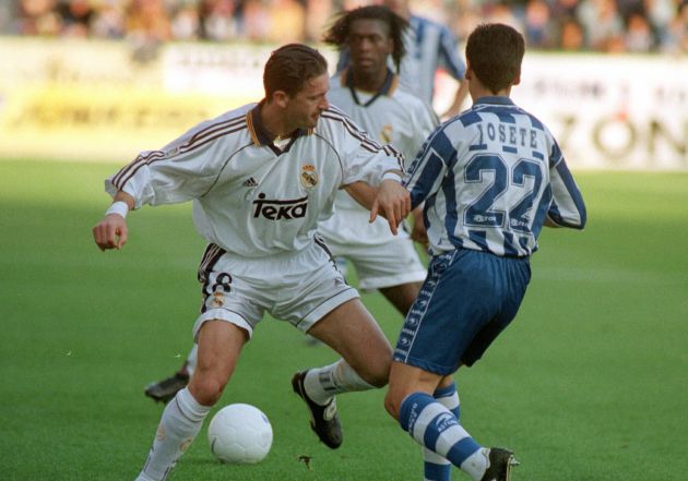 Mijatovic y Seedorf, juntos durante un partido con el Real Madrid Mijatovic y Seedorf, juntos durante un partido con el Real Madrid