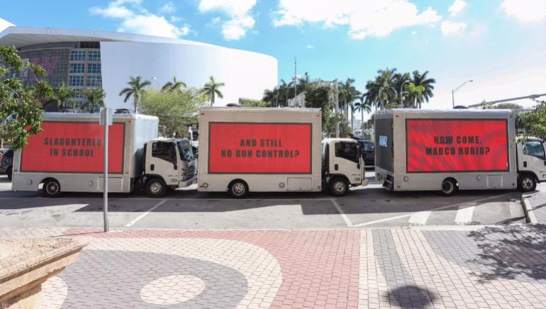 La realidad supera a la ficción: tres anuncios en Florida La realidad supera a la ficción: tres anuncios en Florida