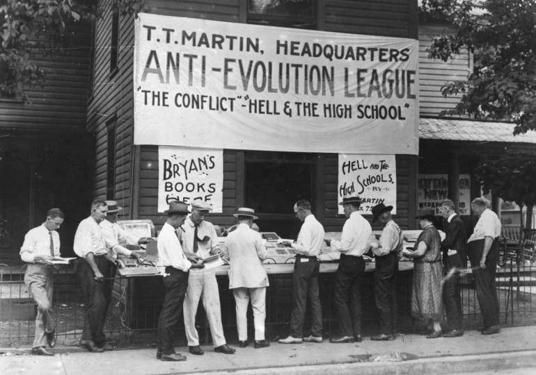 Miembros de la Liga Antievolución Miembros de la Liga Antievolución