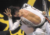 Las dos veces que el guitarrista de Led Zeppelin hizo llorar al cantante de Aerosmith