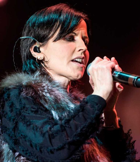 La cantante de The Cranberries durante una actuación La cantante de The Cranberries durante una actuación