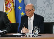 Montoro sobre las pensiones: "trsfhsjr ted fgh si o no"