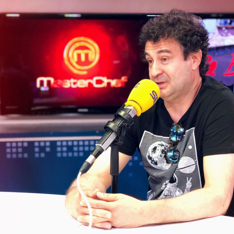 Pepe Rodríguez en los estudios de la Cadena SER. Pepe Rodríguez en los estudios de la Cadena SER.