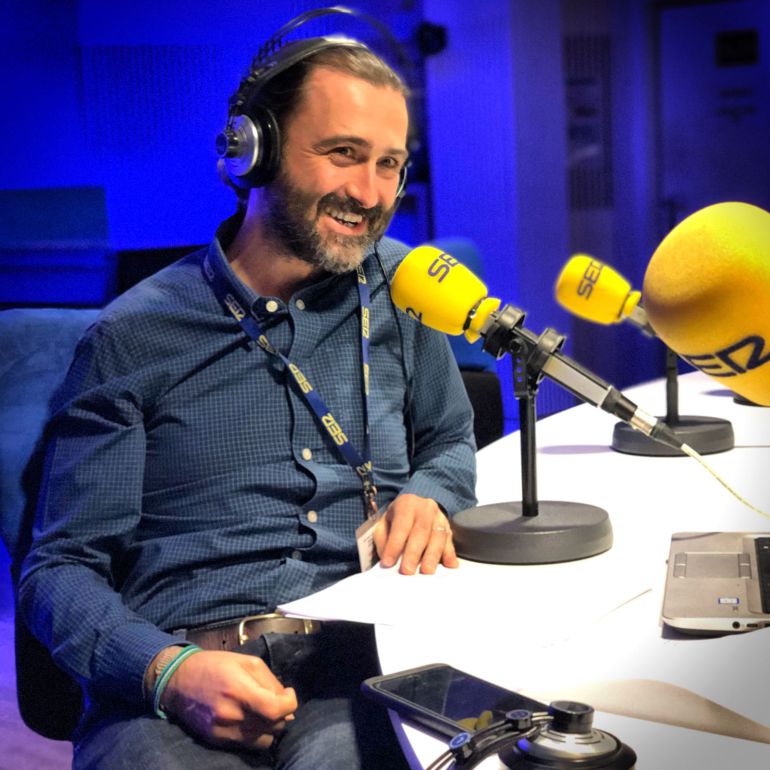 Javier Limón, en los estudios de la Cadena SER Javier Limón, en los estudios de la Cadena SER