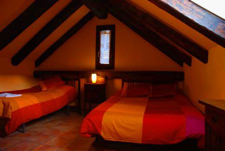 La Casa los Lirios hizo posible la concentración del equipo de SER Aventureros para la Quebrantahuesos La Casa los Lirios hizo posible la concentración del equipo de SER Aventureros para la Quebrantahuesos
