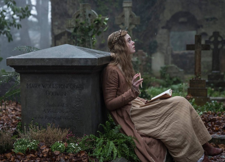 La actriz Elle Fanning en 'Mary Shelley' La actriz Elle Fanning en 'Mary Shelley'
