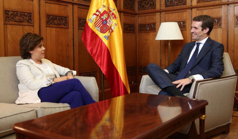 El presidente del Partido Popular Pablo Casado, y la exvicepresidenta del gobierno Soraya Sáez de Santamaría El presidente del Partido Popular Pablo Casado, y la exvicepresidenta del gobierno Soraya Sáez de Santamaría