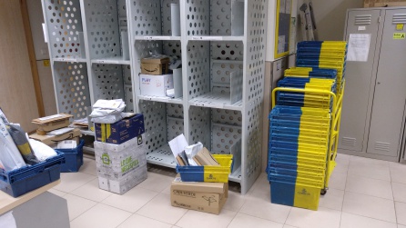 Paquetería que se reparte en el día en la oficina de Correos de Veguellina de Órbigo Paquetería que se reparte en el día en la oficina de Correos de Veguellina de Órbigo