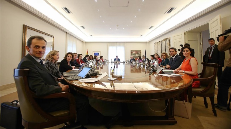 Sánchez se reúne con sus ministros en una finca de cara al nuevo curso político Sánchez se reúne con sus ministros en una finca de cara al nuevo curso político