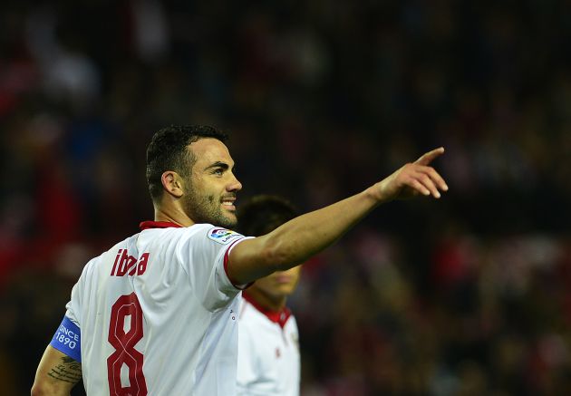 Iborra como capitán del Sevilla en su última temporada en el Sánchez Pizjuán Iborra como capitán del Sevilla en su última temporada en el Sánchez Pizjuán