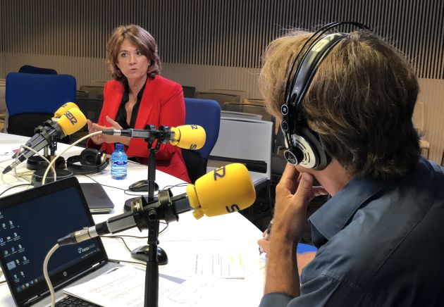 Dolores Delgado conversa con Javier del Pino Dolores Delgado conversa con Javier del Pino