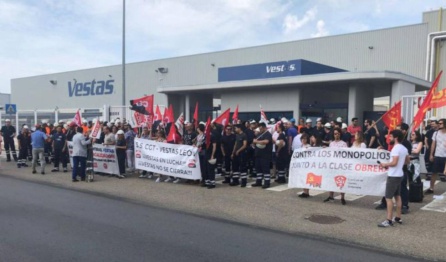 Alcoa, Vestas y Cémex: goteo de cierres en la industria española Alcoa, Vestas y Cémex: goteo de cierres en la industria española