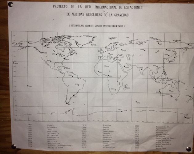 Mapa con el proyecto de la red internacional de estaciones de medidas absolutas de la gravedad. Mapa con el proyecto de la red internacional de estaciones de medidas absolutas de la gravedad.
