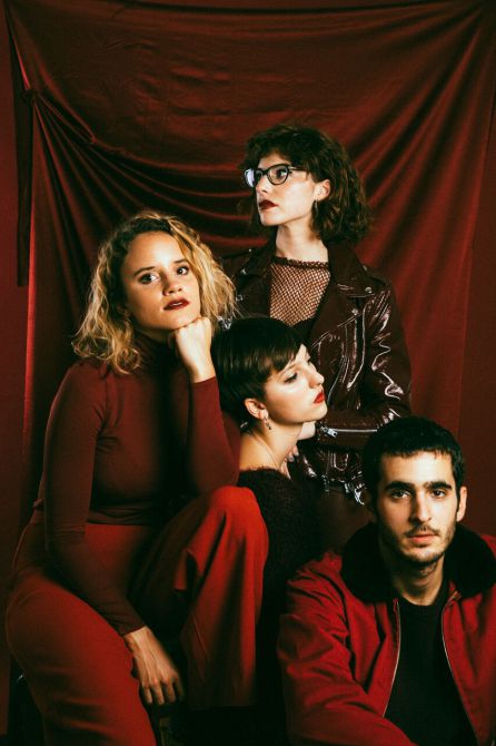 The Crab Apples presenta 'More Mistakes' The Crab Apples presenta 'More Mistakes'