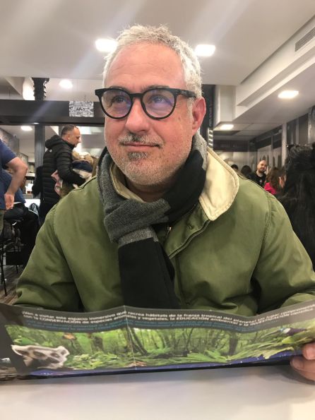 El periodista Toni Castarnado, autor de 'Ella cantan, ellas hablan' El periodista Toni Castarnado, autor de 'Ella cantan, ellas hablan'