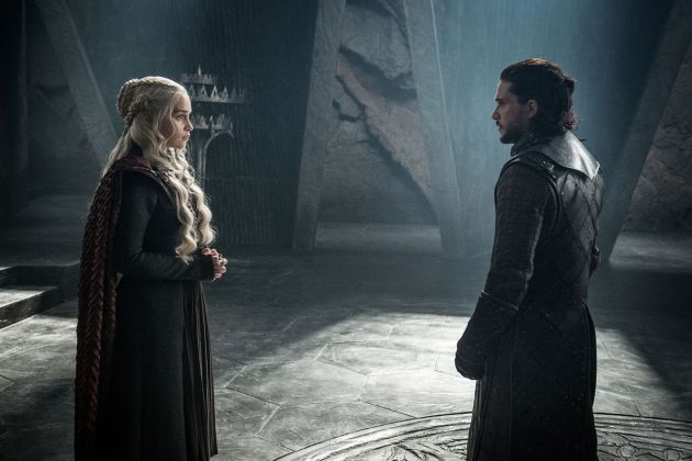 Jon Snow conoce a Daenerys Targaryen. Jon Snow conoce a Daenerys Targaryen.
